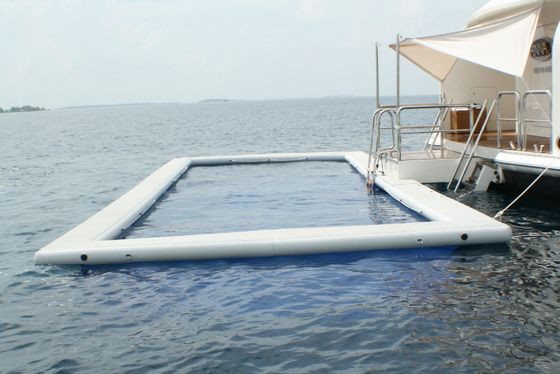 piscina gonfiabile di galleggiamento del mare dello stagno delle Anti-meduse dell'acqua del tessuto doppio 1000D con la rete della recinzione